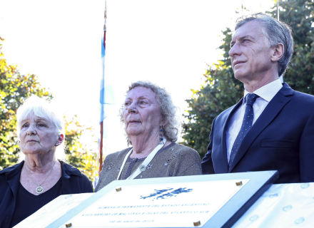 Macri Malvinas 2.jpg
