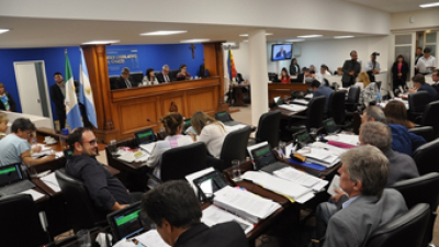 Los créditos, prioridad de la sesión extraordinaria