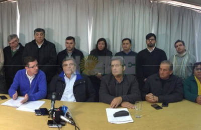 Crítica de la oposición al desdoblamiento municipal y las candidaturas testimoniales