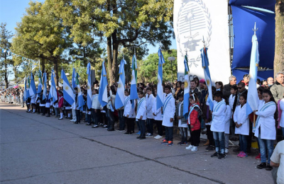 Día de la Independencia: acto central en Quitilipi e inauguraciones en Gancedo