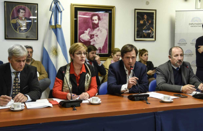 Discuten aplicar “juicio en ausencia” para el caso AMIA