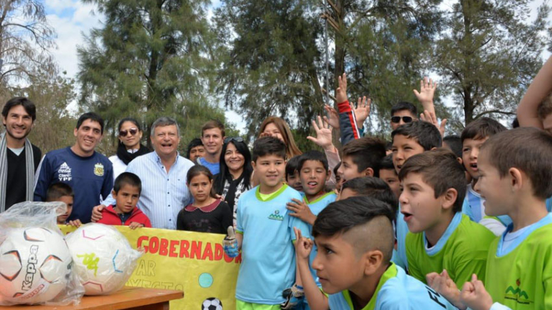 Inauguraron el Polideportivo de Miraflores