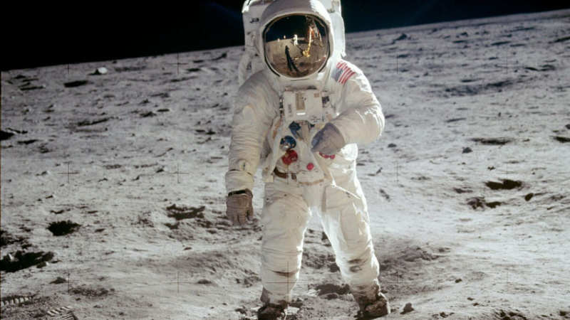 Hace 50 años el hombre pisaba la Luna