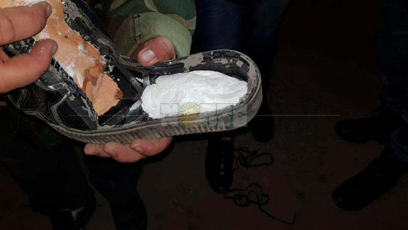 Dos jóvenes de 18 años detenidas, más de medio kilo de cocaína y armas secuestradas
