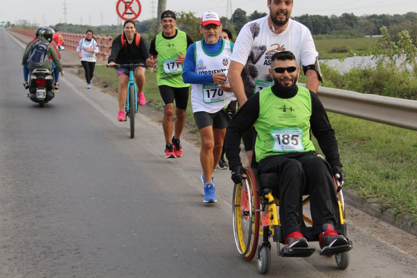 Gentileza de la fanpagede Facebook: Maratón Río Paraná.