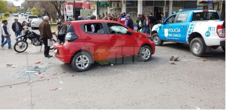 auto destrozado.JPG