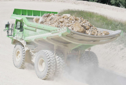 Komatsu4.jpg