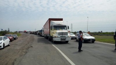 Jornada de protesta nacional con cortes y manifestaciones en el Chaco