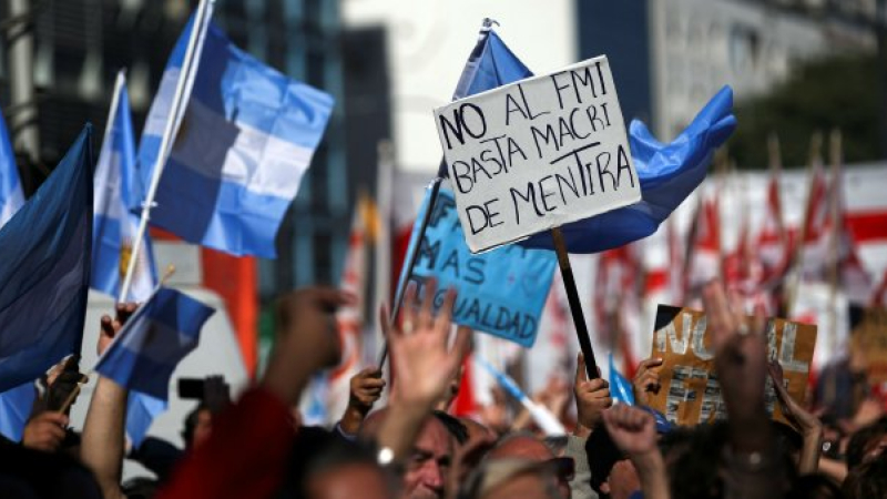¿Cómo explicar las recurrentes crisis argentinas?