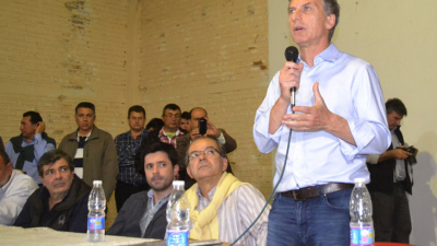 El presidente Macri llega a Sáenz Peña para encabezar la marcha del “Sí se puede”