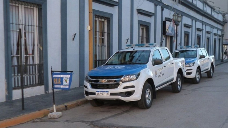 Denunció que la violaron cinco jóvenes en un departamento de Entre Ríos
