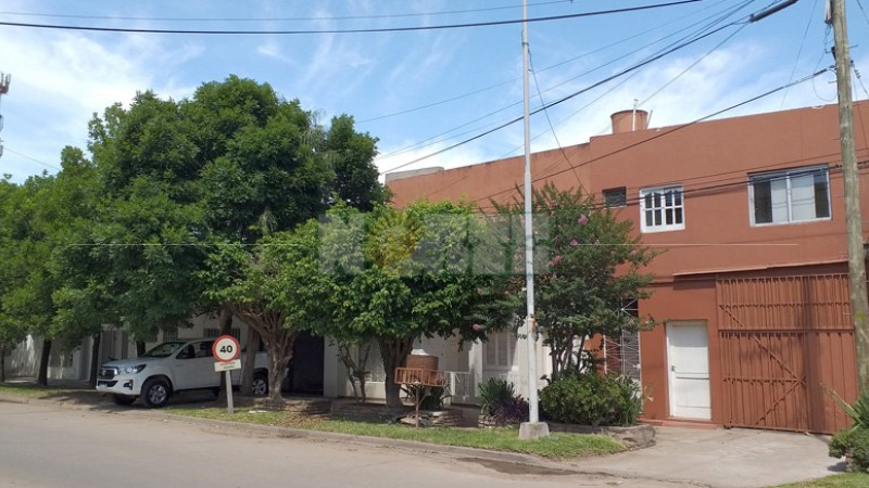 Una estudiante cayó al vacío desde un balcón cuando participaba en una fiesta privada