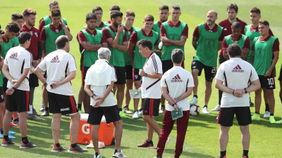 Qué equipo pone Gallardo tras el golpe