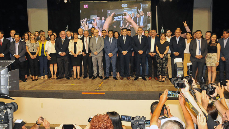 El gabinete de la municipalidad de Resistencia juró y asumió ayer
