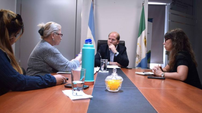 Gobierno y “Madres del Sol” buscan mejorar la asistencia y contención a víctimas de violencia de género
