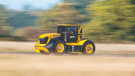 tractor.jpg