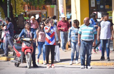 Ventas de Navidad: expectativa comercial por mejora de ingresos en un año complicado