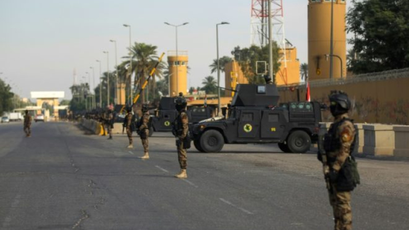 Ocho muertos por disparos de cohetes contra el aeropuerto de Bagdad