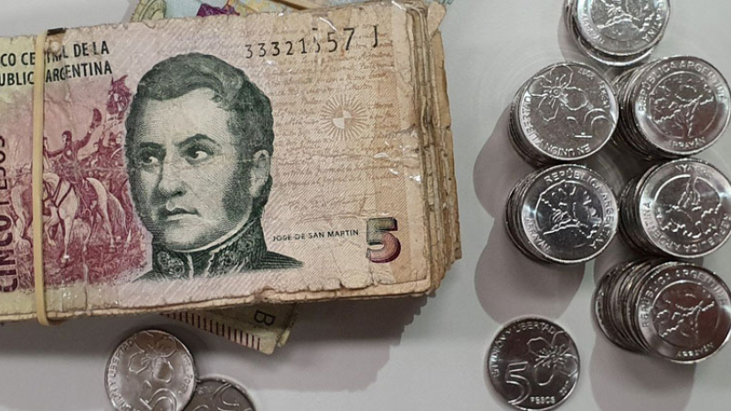 Se postergó la salida de circulación del billete de 5 pesos hasta el 28 de febrero