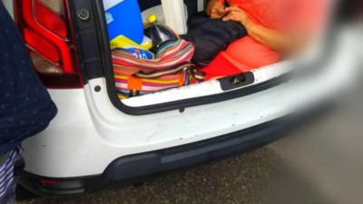 En Florianopolis multaron a un argentino por llevar a su suegra en el baúl