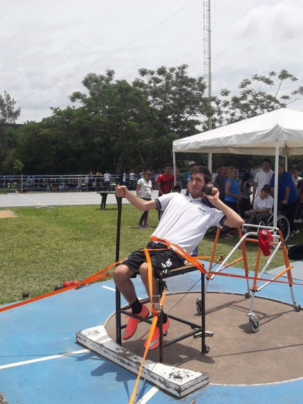 LEANDRO BALA.jpg