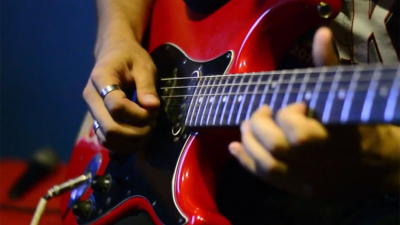 “Monarca” continúa su ruedo por el rock local