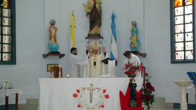 Miles de chaqueños veneraron desde sus hogares a Santa Rita de Casia