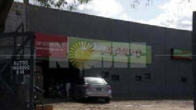 Tensiones en la espera por una encomienda en Vía Cargo
