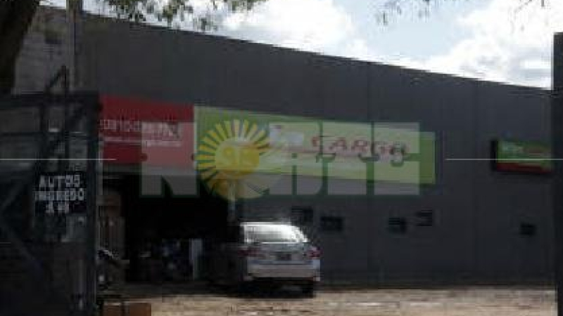 Tensiones en la espera por una encomienda en Vía Cargo
