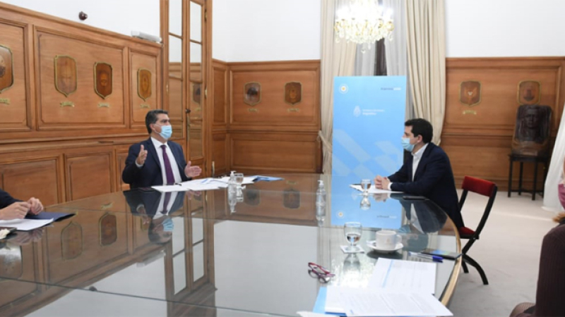 Capitanich acordó el reintegro de fondos de salud y campaña de donación de plasma