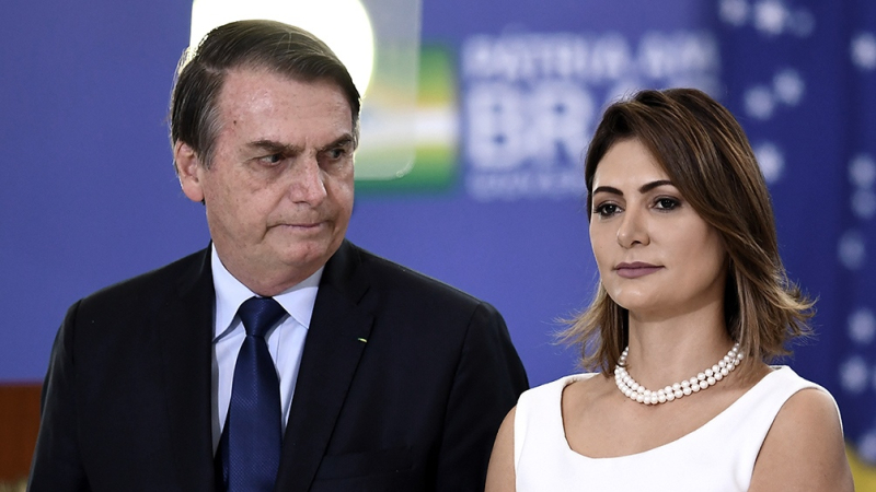 La esposa de Bolsonaro tiene coronavirus