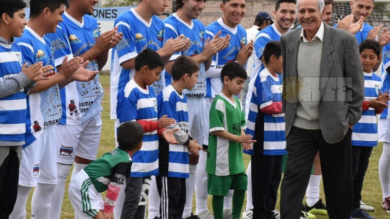 Falleció Oscar Palavecino. El fútbol chaqueño despidió a un grande de su historia
