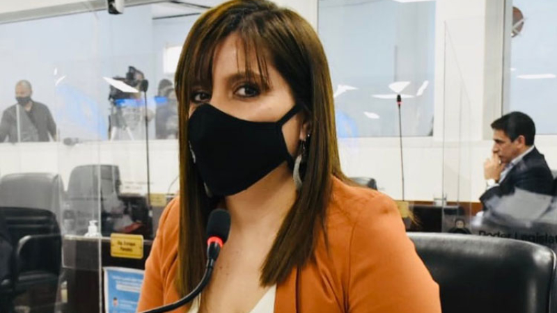 Amplían la figura del querellante particular para casos de violencia contra la mujer
