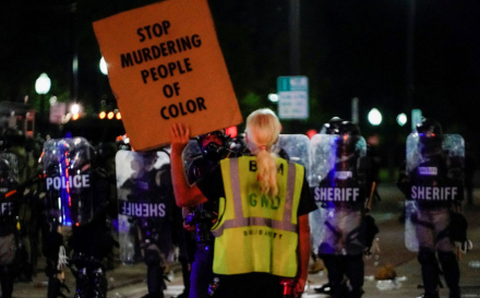 86-Racistas2.jpg