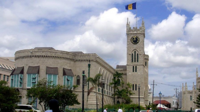 Barbados planea destituir a la reina Isabel como jefa de Estado y convertirse en República