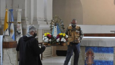 La imagen de la Virgen inició la peregrinación“virtual" hacia el Santuario de Luján sin fieles