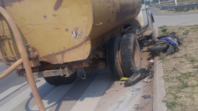 Taco Pozo: un motociclista murió al chocar contra un camión cisterna