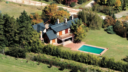 En el country Carmel residían María Marta García Belsunce y su esposo, Carlos Carrascosa. Allí, ella fue masacrada con seis disparos.jpg