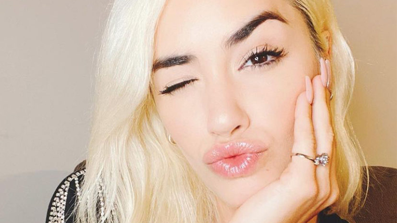 Lali Espósito, a besos y mimos con su nuevo amor extranjero