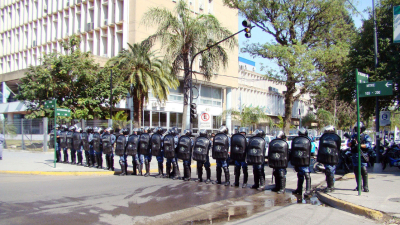 Convocan a estatales a pasarse a las filas policiales