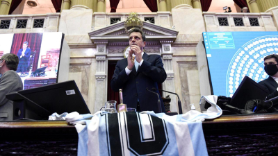 Inicio de la sesión especial en la Cámara de Diputados con homenajes a Diego Maradona