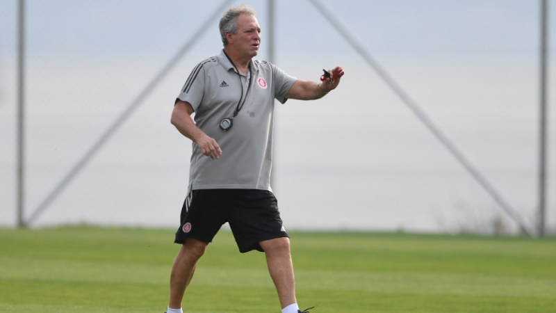 El rival de Boca: DT sin Covid y equipo listo