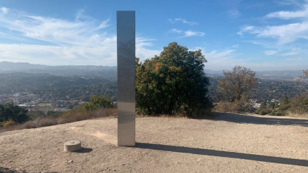 monolito-california.jpg