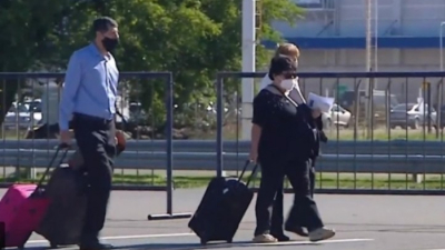 Protesta de trabajadores despedidos de Latam provoca caos en el Aeropuerto de Ezeiza