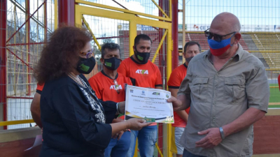 Reconocen la trayectoria del periodista Luis Darío Molodezky