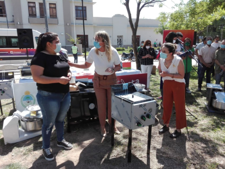 58entrega materiales.jpeg