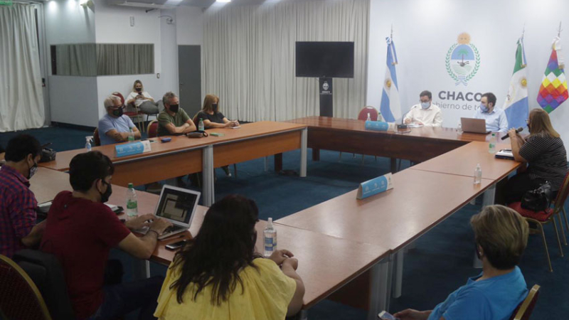 Acuerdo entre Gobierno y estatales por el primer aumento del año