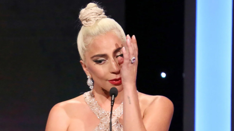 Balearon al paseador de perros de Lady Gaga y se llevaron dos Bulldog francés de la artista