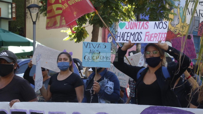 8M: mensajes y reclamos de la primera marcha en Resistencia