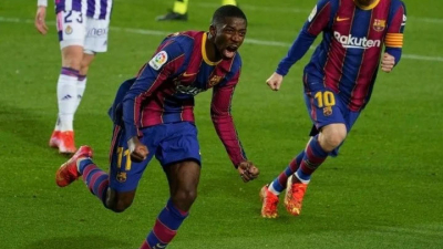 Dembélé y un 1-0 agónico del Barcelona que va por la Liga